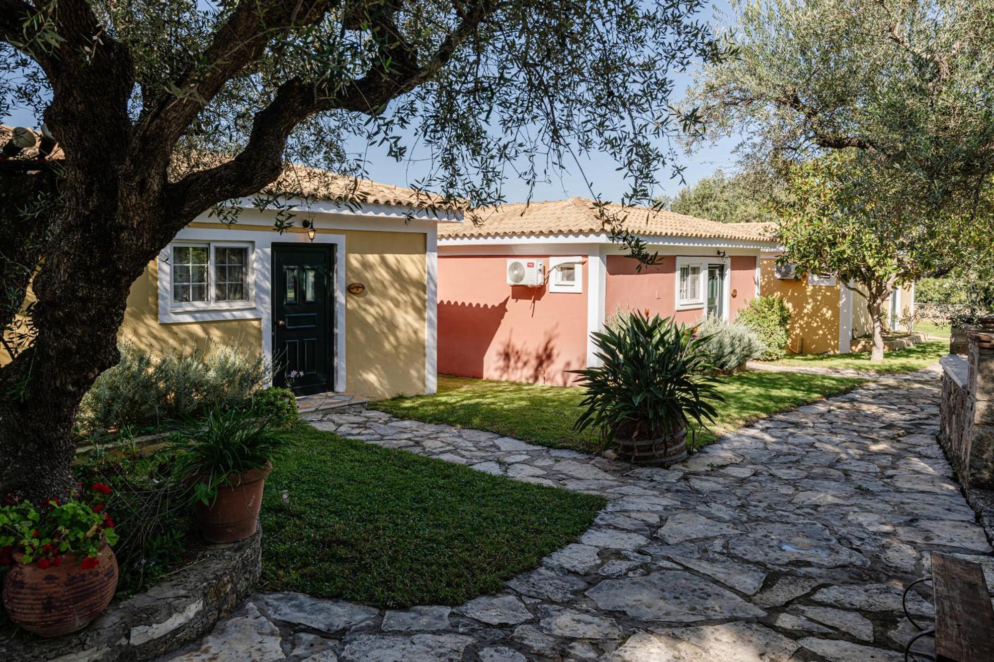 Ilyessa Cottages Méson Yerakaríon Extérieur photo