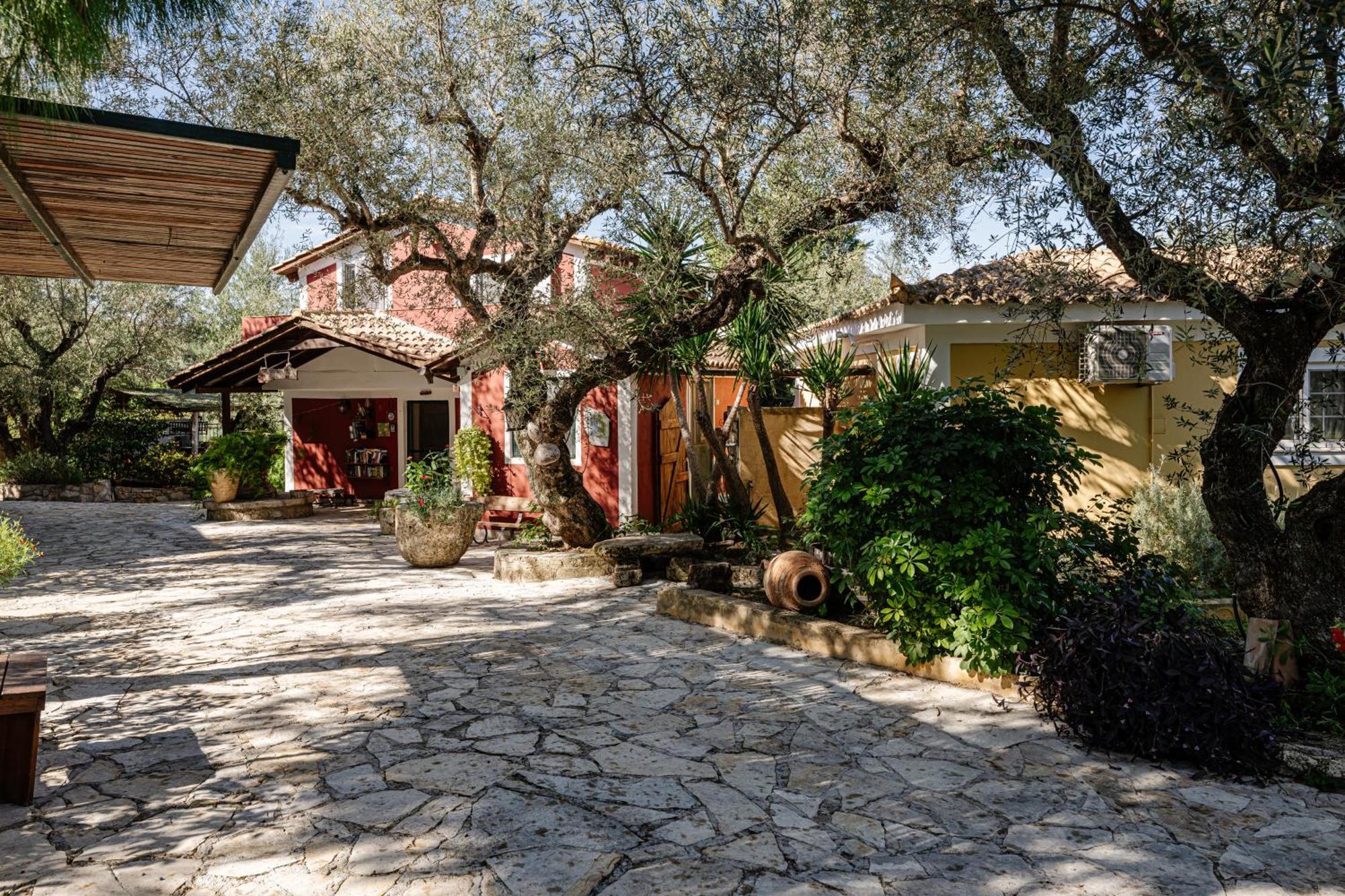Ilyessa Cottages Méson Yerakaríon Extérieur photo