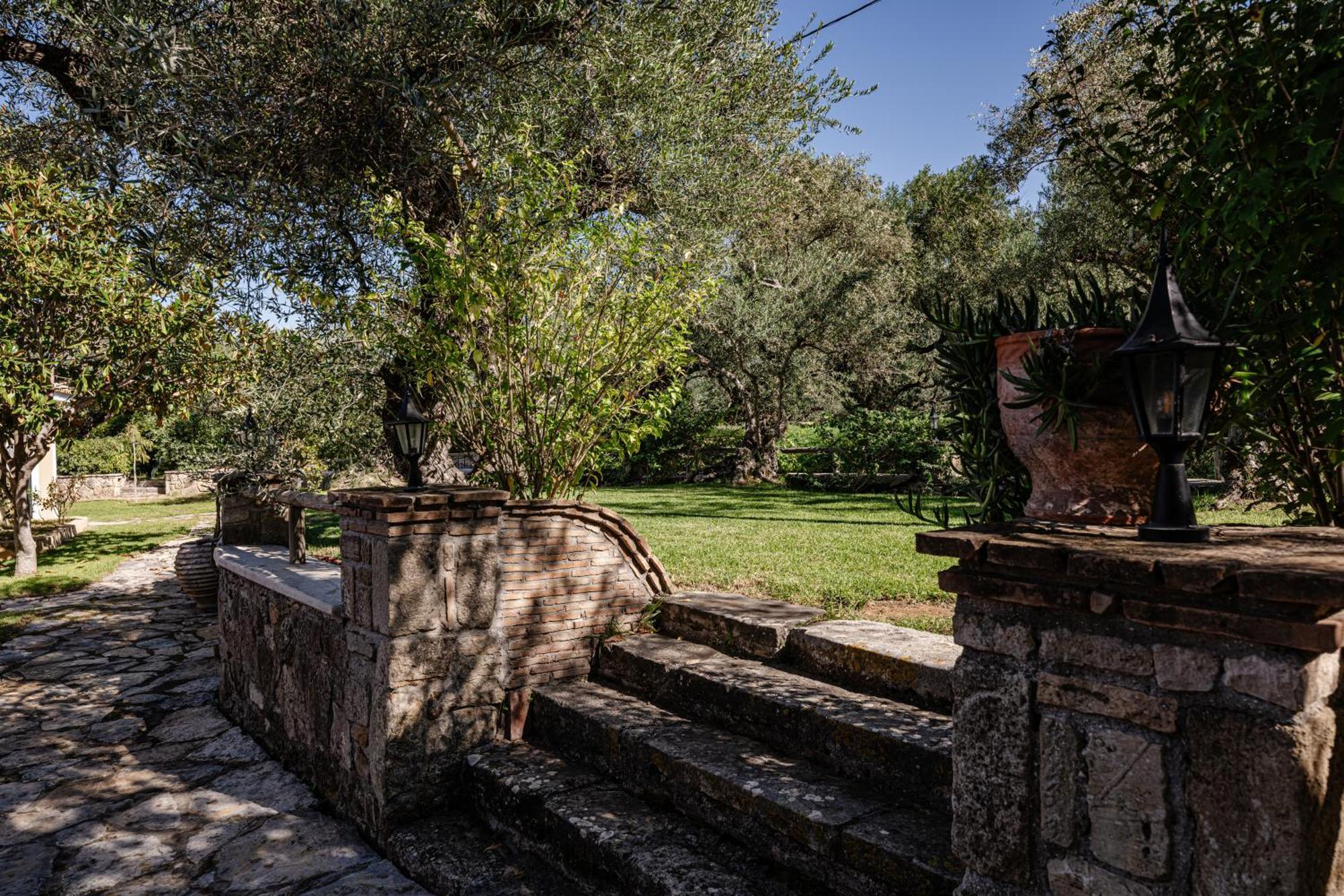Ilyessa Cottages Méson Yerakaríon Extérieur photo